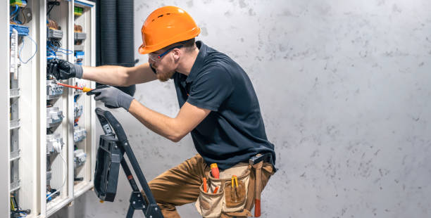 Best Affordable Electrician  in Fort Pierce, FL